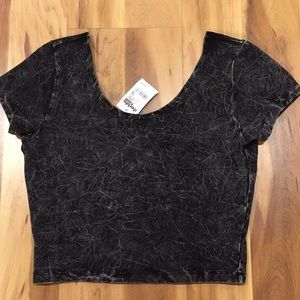NWT Distressed looking crop top